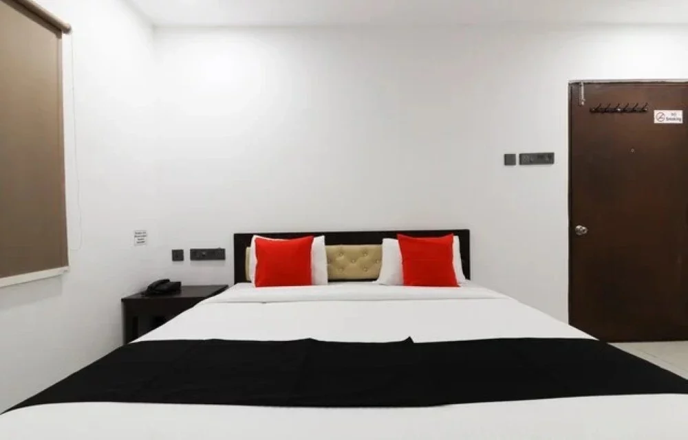 Mythri Hotel